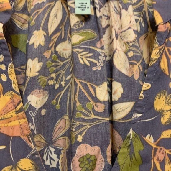 Susina Flower Design Top Size M - Picture 4 of 9